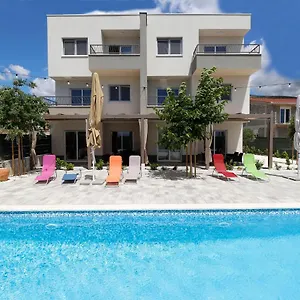 Bulli , Trogir Croatia
