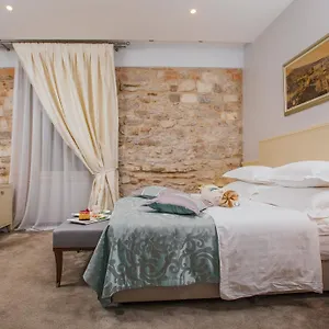 4* Hotel Heritage Antique
