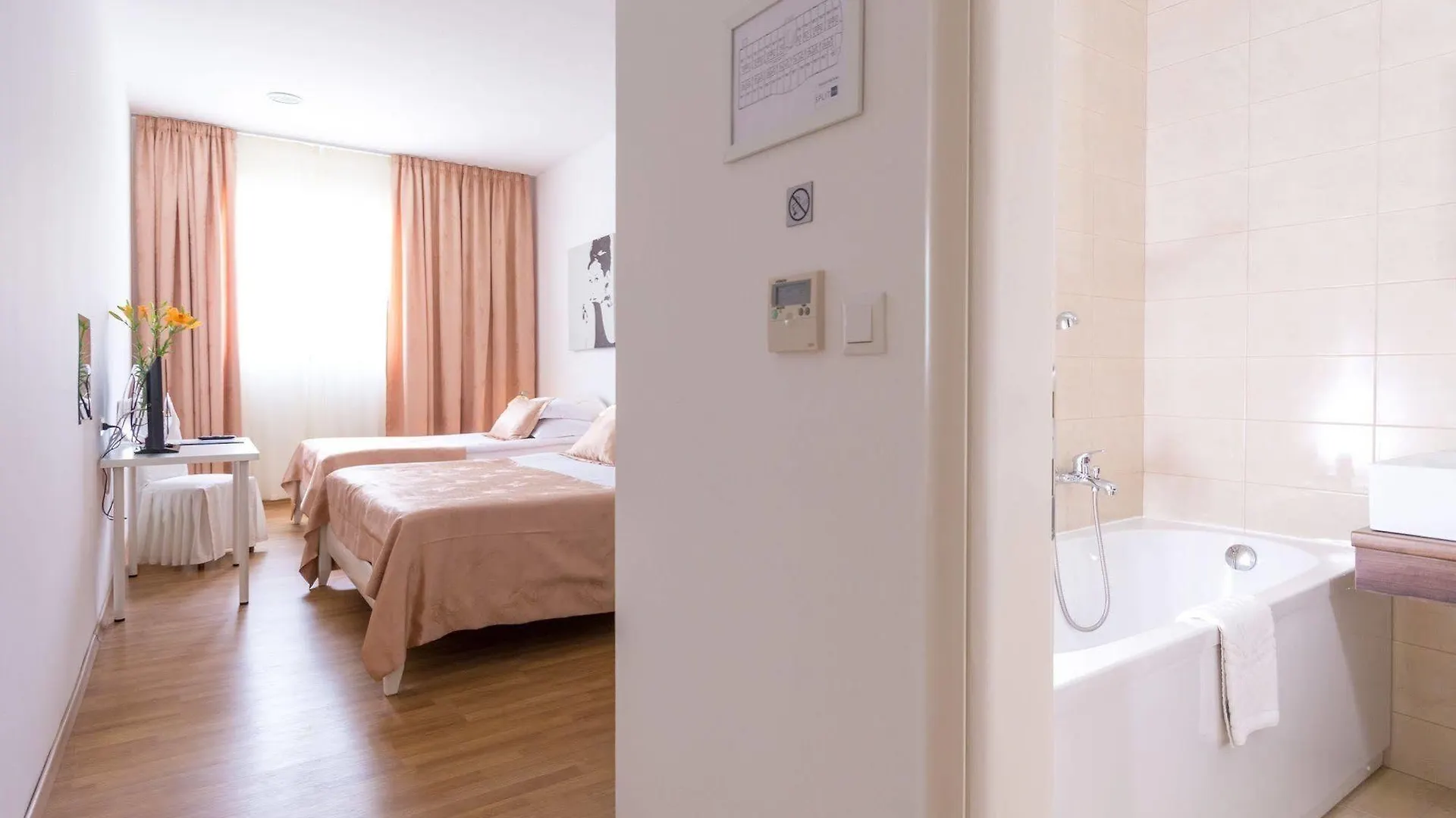 Hotel Split Inn By President